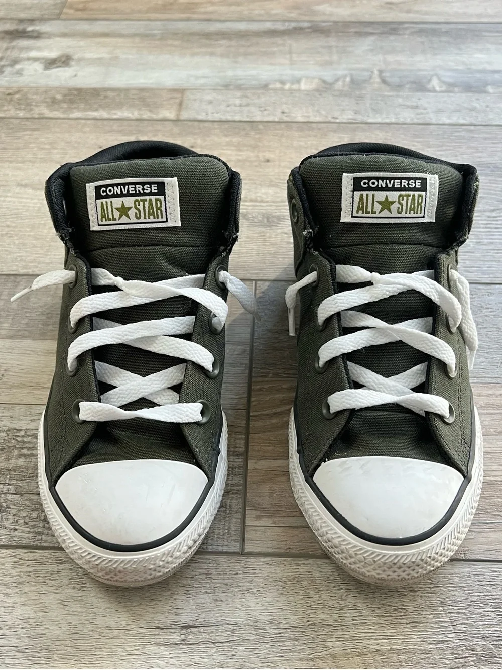Converse Boys Chuck Taylor Axel Digi Camo Shoes Size 3